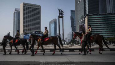 Patroli Polisi Berkuda Saat Hari Bebas Kendaraan Bermotor