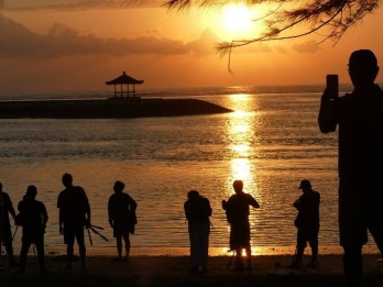 Sandiaga Ungkap Baru 40% Wisman di Bali yang Bayar Dana Retribusi