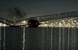 Ngeri, Ini Video Detik-detik Jembatan Francis Scott Key Ambruk Sebabkan 20 Orang Hilang