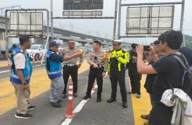 Kecelakaan Beruntun di Gerbang Tol Halim, 7 Kendaraan Ringsek