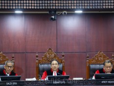 MK Buka Peluang Hadirkan 4 Menteri di Sidang Sengketa Hasil Pilpres 2024