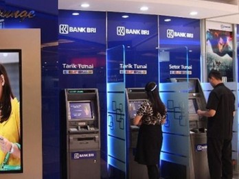 Asyik! Nasabah Bank DKI Kini Bisa Tarik Tunai Tanpa Kartu di ATM BRI