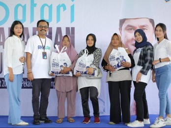 Safari Ramadhan BUMN 2024, PT PNM Salurkan Paket Sembako di Lampung