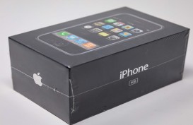 iPhone 4GB Generasi Pertama Laku Dilelang Seharga Rumah!