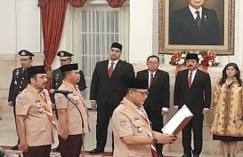 Jokowi Kukuhkan Buwas Jadi Ketua Kwarnas Gerakan Pramuka