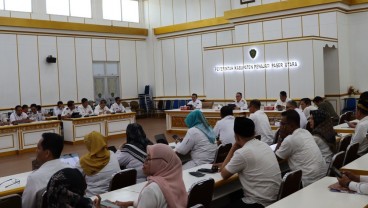 Pj. Bupati PPU Pimpin Rakor Persiapan Idulfitri 1445H dan Cuti Bersama