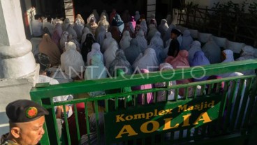 Viral Jemaah Aolia Salat Id Duluan, Imam Masjid Ngaku Sudah 'Telepon Allah'