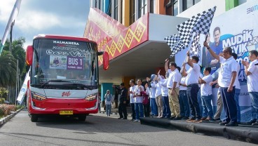 Mudik Asyik Bersama BUMN, Pusri Berangkatkan 221 Pemudik Gratis