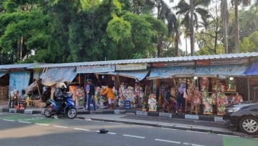 Hiruk Pikuk Pasar Barito, Masih Buka Jelang Lebaran