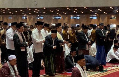 Presiden Jokowi dan Wapres Maruf Amin Tunaikan Salat Ied Bersama di Masjid Istiqlal