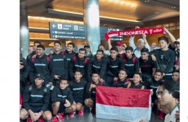 Piala Asia U-23: Timnas Indonesia Tiba di Qatar, Disambut Suporter di Bandara