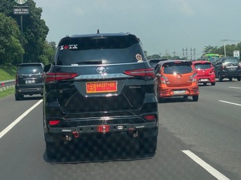Viral Pengemudi Fortuner Pelat TNI Cekcok dengan Warga, Identitas Pemilik Mobil Terungkap