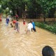 Hujan Deras Bikin Tanggul Kali Baru Jebol, 500 KK Terendam Banjir