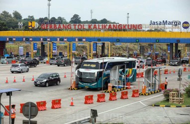 Arus Balik Padat, One Way Tol Kalikangkung Berlaku Lagi Minggu Sore 14 April