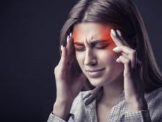 Kenali Tahapan-tahapan Serangan Migrain dan Cara Mengatasinya