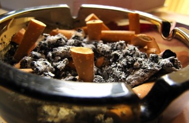 Hasil Kajian Ilmiah Inggris Sebut Cara Kurangi Kebiasaan Merokok