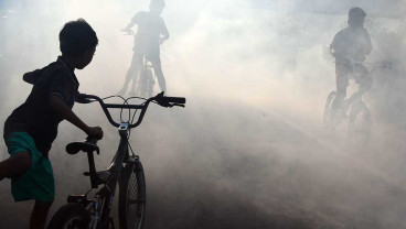 Pengasapan Dilakukan di Madiun Setelah Sejumlah Warga Terkena DBD