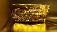 Harga Komoditas (17/4): Emas hingga Batu Bara Fluktuatif di Tengah Tensi Iran-Israel