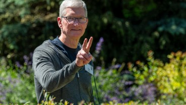 Ini Sosok Bos Apple Tim Cook yang Punya Harta Rp32 Triliun