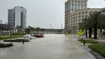Banjir Besar di Dubai,  Emirates Tangguhkan Check-in bagi Penumpang