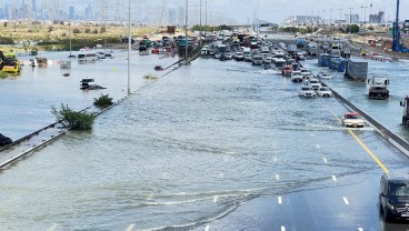 Kemlu RI Imbau WNI di Dubai Waspada, Pasca-Banjir Melanda UEA