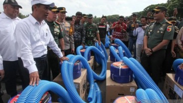 Bantuan Pertanian Rp200 Miliar Diserahkan ke Petani Jatim