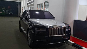 Usai Rolls Royce, Kejagung Sita Mobil Lexus dan Vellfire Milik Harvey Moeis