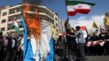 Gertakan Iran soal Senjata Nuklir ketika Israel Serang Kota Isfahan