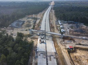 Pembangunan Jalan Tol Bayung Lencir - Tempino