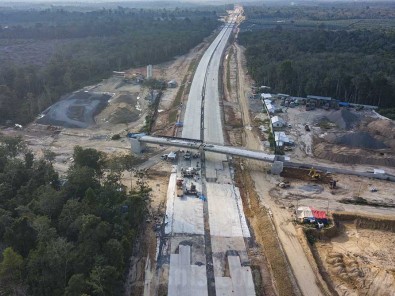 Pembangunan Jalan Tol Bayung Lencir - Tempino