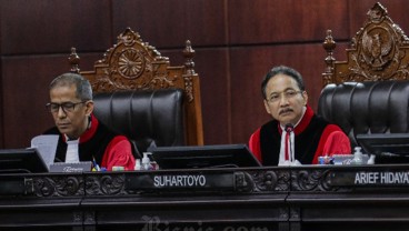 MK Kritik Bansos Saat Pemilu, Meski Jokowi Tak Melanggar Hukum