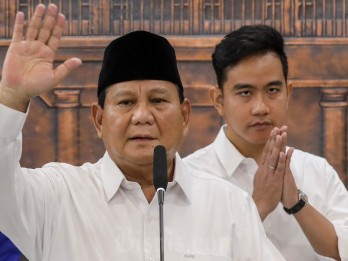 Saat Prabowo Puji Peran Media, tapi Kerap Hindari Pertanyaan Wartawan