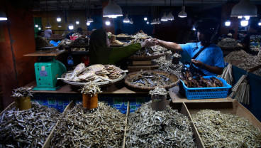 Pusat Penjualan Ikan Teri di Pasar Barito Ternate