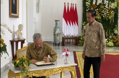 Jokowi Ditemani Prabowo Terima Kunjungan PM Singapura Lee Hsien di Istana Bogor
