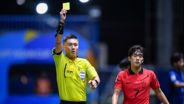 Laga Indonesia vs Uzbekistan Dipimpin Wasit Kontroversial Asal China