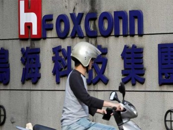 Bahlil Curhat Investasi Foxconn jadi yang Terberat Selama Jadi Menteri
