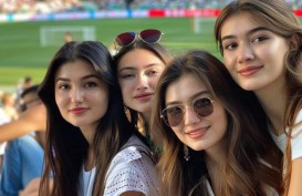 Viral Potret Suporter Cantik Uzbekistan, Netizen Sindir Wasit: Pantes Salah Fokus