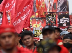 Aksi Damai Dalam Rangka Hari Buruh Internasional di Jakarta