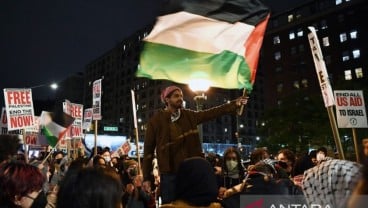 Polisi New York Tangkap 300 Demonstran Pro-Palestina