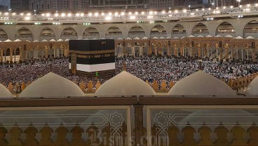 CEK FAKTA: Travel Bisa Kena Denda Rp8 Miliar jika Fasilitasi Umrah Backpacker