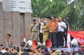 Sah! Jokowi Teken UU Desa, Kepala Desa Bisa Menjabat Hingga 16 Tahun