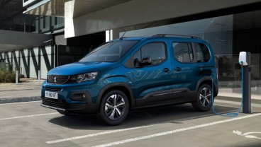 Astra (ASII) Hentikan Penjualan Peugeot, Efek Stellantis Merapat Indomobil (IMAS)?
