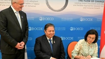 Airlangga dan Sri Mulyani Datangi Markas OECD, Pimpin Aksesi RI Jadi Anggota