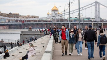 Ujung Jalan Eksodus Rusia, Kembali untuk Gerakkan Ekonomi Negara