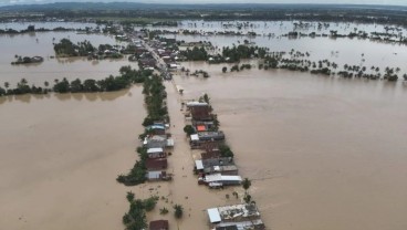 Banjir di Sulawesi Selatan, 14 Orang Meninggal, Ribuan Rumah Terendam