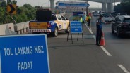 Kecelakaan di Tol MBZ, Belasan Kambing Berlarian di Jalan