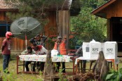 Sidang Sengketa Pileg: Hakim MK Tegur KPU, Tak Bawa Bukti Noken Papua Tengah