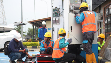 Mudik Mobil Listrik Uji Jaringan SPKLU