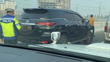 Viral Fortuner Plat Polri Tiba-tiba Ganti Plat Sipil saat Kecelakaan di Tol MBZ, Ini Alasannya