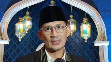 Kabar Baik! Sandiaga Sebut Tak Ada Pungutan Dana Wisata via Tiket Pesawat